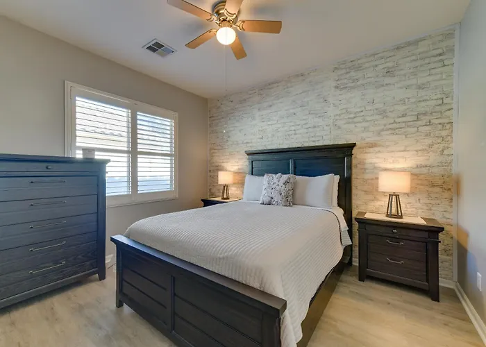 Relaxing Family-friendly Gilbert Getaway Queen Creek