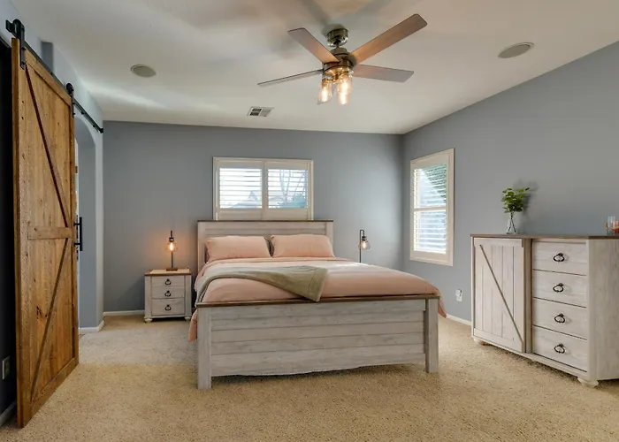 Relaxing Family-friendly Gilbert Getaway